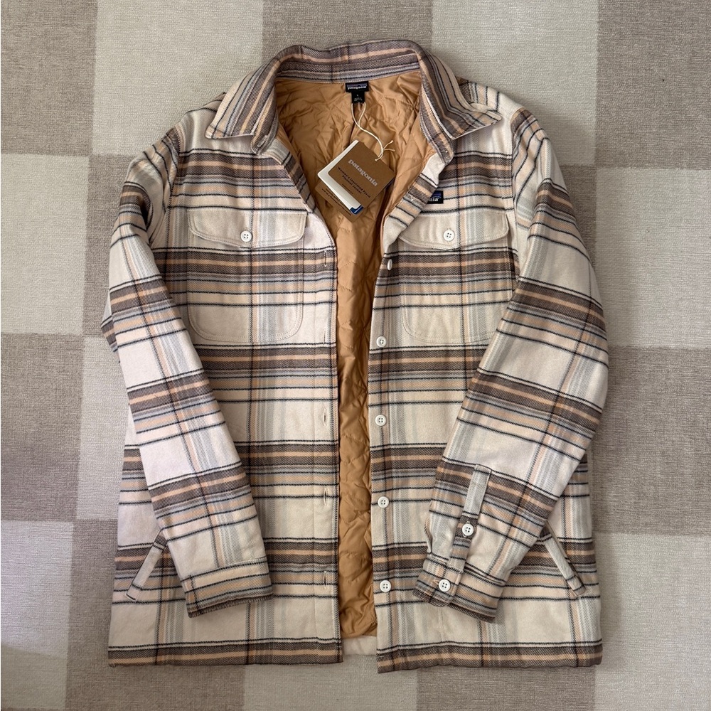 Patagonia insulated shirt jacket women’s large